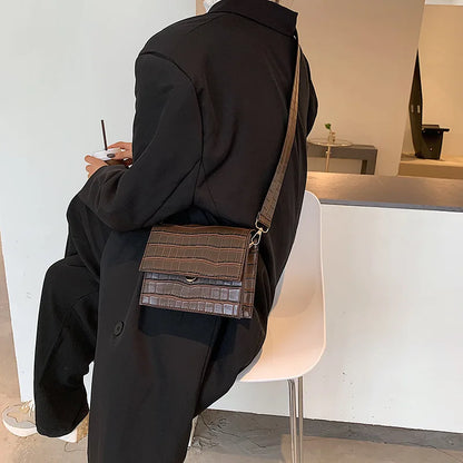Alligator Pattern PU Leather Crossbody Bags for Women Small Messenger Bag Lady Flap Shoulder Bag Luxury Handbag and Purse Bolso
