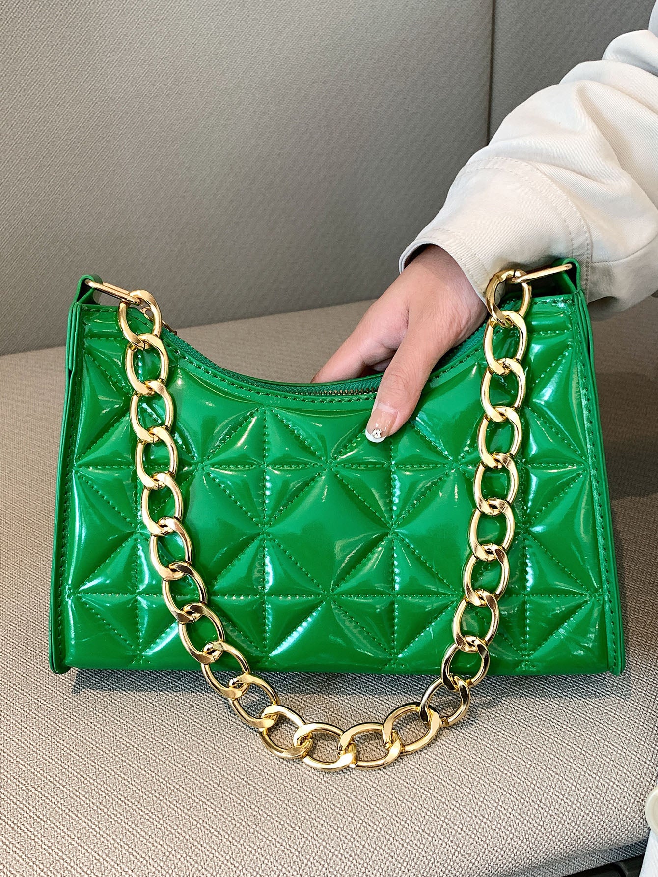 Quilted Detail Chain Bag