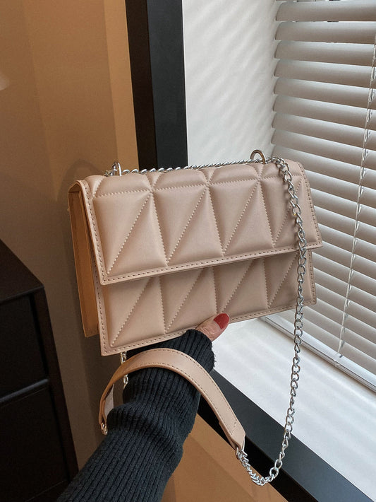 Minimalist Quilted Pattern Chain Square Bag